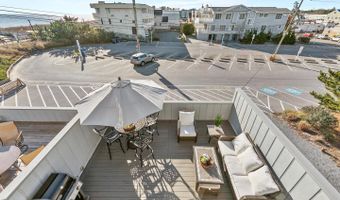 95 CAMPBELL Pl #8, Bethany Beach, DE 19930