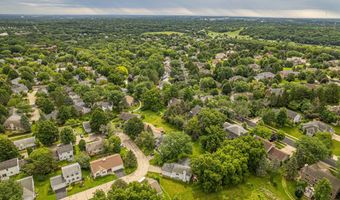 7549 W Village Crest Dr, Madison, WI 53719