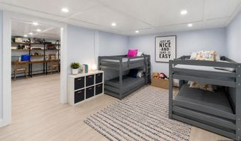 18 Monument Ln, Alpine, NJ 07620