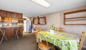 991 Oakland Rd, Belgrade, ME 04917
