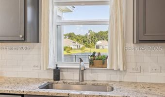 1232 Windswept Oak Ln, Beaufort, SC 29902