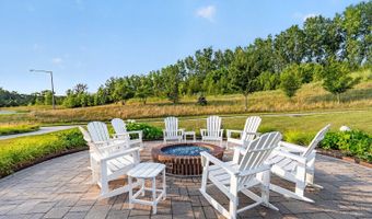 2141 Magenta Ln, Algonquin, IL 60102