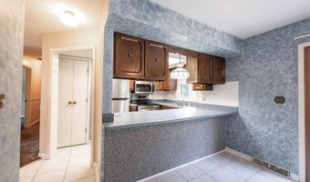 111 Abner Creek Pkwy, Avon, IN 46123