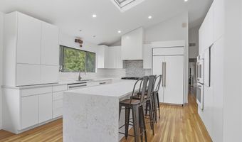297 Cognewaugh Rd, Cos Cob, CT 06807