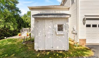 21553 CENTER POINT Cir, Ashburn, VA 20147