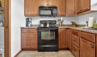 1936 N REXFORD St, Appleton, WI 54914