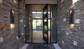 9750 E TROON NORTH Dr, Scottsdale, AZ 85262
