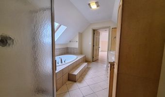 20 Brandywine Cir, Auburn, ME 04210