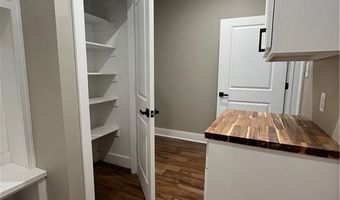 523 Joann Way, Barling, AR 72923