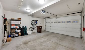 967 S COURTYARD Ln E, Centerville, UT 84014