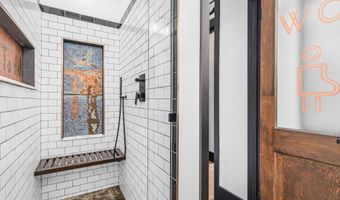 124 TODD Pl NE, Washington, DC 20002