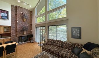 438-73 Cedar Rdg, Aurora, OH 44202