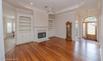 160 Apple Blossom Dr, Brandon, MS 39047