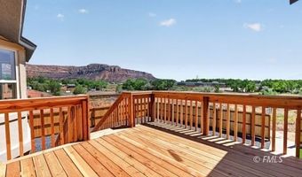 445 W Academy Ave, Colorado City, AZ 85021