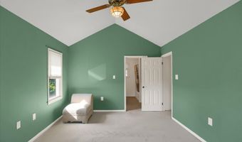 512 ROLLING Grn, Selinsgrove, PA 17870