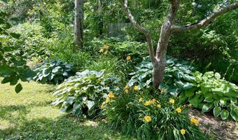 59 Cedar St, Belfast, ME 04915