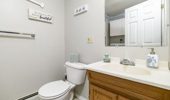 10 Hoinski Way, Ansonia, CT 06401