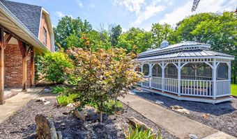 583 S Leatherwood Rd, Bedford, IN 47421