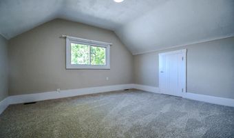 304 N 3rd St, Anna, OH 45302