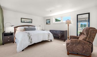 3990 ABBEY Ln B411, Astoria, OR 97103