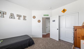22011 E Berry St, Benton City, WA 99320
