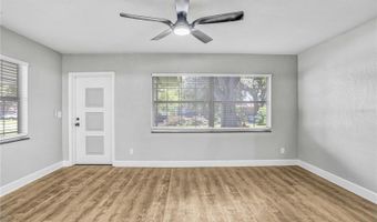 223 PINEHURST Dr, Auburndale, FL 33823