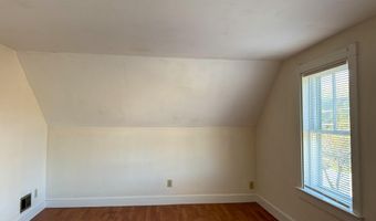 339 Essex St, Bangor, ME 04401