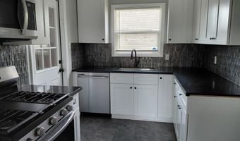 1105 MILLER, Angleton, TX 77515