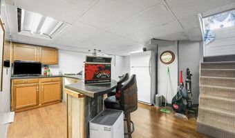 2144 Ridgewood Ave, Alliance, OH 44601