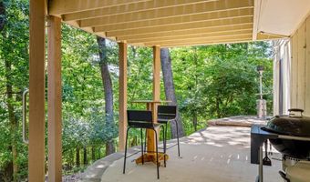 14 Greystoke Ct, Ballwin, MO 63021