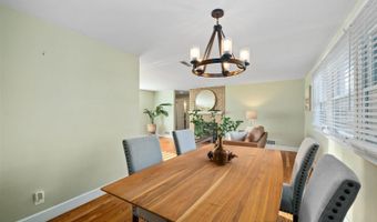 3923 MCCOMB Ave, Cheyenne, WY 82001