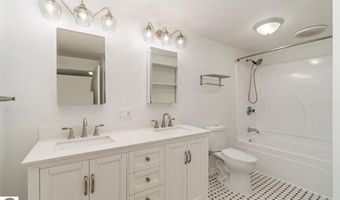 197 Westview Dr, Alma, MI 48801