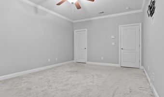 1711 River Pointe Dr, Albany, GA 31707