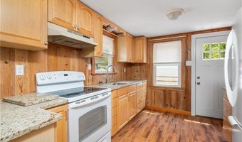 87 Jackson Schoolhouse Rd, Glocester, RI 02814