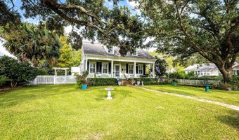 145 Saint Francis St, Biloxi, MS 39530