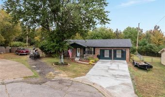 1424 Northwoods Dr, Alma, AR 72921