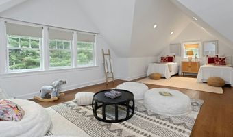 6 Searles Rd, Darien, CT 06820
