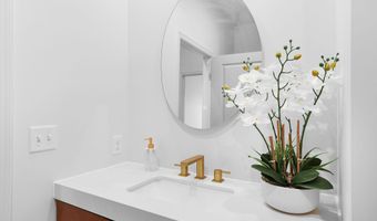 327 N GILMOR St, Baltimore, MD 21223