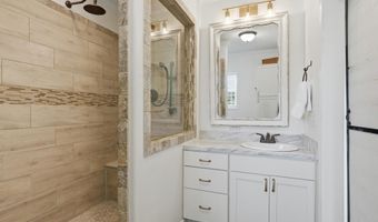 953 Briarwood Dr, Arab, AL 35016