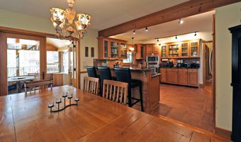 55 Mallard Dr, Becket, MA 01223