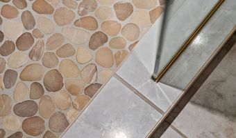 753 Vintage Dr, Baxter, TN 38544