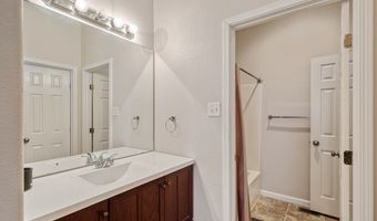 1105 N 13th St, Alpine, TX 79830