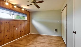 5724 S ANDERSON Rd, Aurora, OR 97002
