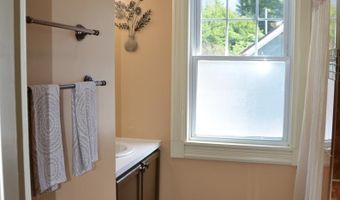 1 Henry St, Barre, VT 05641