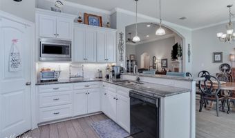 214 Roanoke Cir, Benton, LA 71006