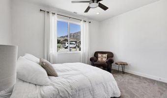 1184 E Big Pinion Ln, Apple Valley, UT 84737