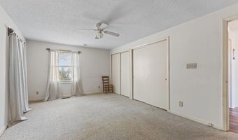 319 Old Causeway Rd, Atlantic Beach, NC 28512