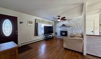 208 Gooseneck Hill Rd, Canterbury, CT 06331