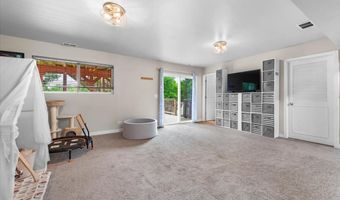 38796 N Kenmore Rd, Antioch, IL 60002