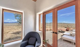 30 Cielo Grande Rd, Carson, NM 87577